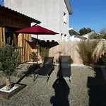 Maisonnette L'Echappee Belle Pour 2 Personnes A Andernos