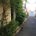 La Petite Glycine