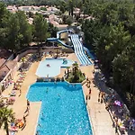 Bungalow Confortable A Saint-Jean-De-Monts Avec Piscine Partagee