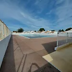 La Maison Bleue Avec Piscine