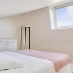 Confort Et Modernite Dans Ce Bel Appartement