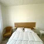 Maison Renovee Avec Gout 700M De La Plage