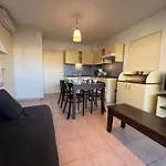 Appartement Climatise, 2 Pieces, Piscine, Terrasse, Parking Prive, Proche Port - Gruissan - Fr-1-229-372