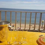 Appartement En Bord De Mer A La Baule Avec Balcon, Parking Et Commodites A Proximite ! - Fr-1-392-31