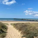 Appartement Familial A 2 Pas De La Plage, Balcon, Parking & Commerces Proches - Fr-1-652-25