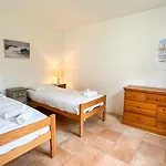 Villa A Proximite De La Plage Et Des Commerces