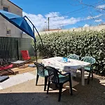 Maison Duplex Avec Piscine Et Proche Plage, Parking Inclus - Fr-1-387-197