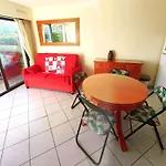 Appartement T2 Pour 4 Pers, Avec Piscine, Tennis, Parking Et Terrasse, A 400M De La Plage - Fr-1-607-190