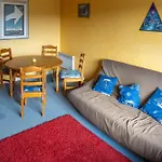 Cozy Family Cocoon Of 38 M With Balcony