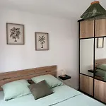 Appartement T3 Traversant 53M2 Marseille Vue Mer