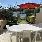 Villa Climatisee Proche Plage Avec Parking Au Cap D'Agde - Fr-1-723-144