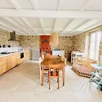 L'Elegante Cotiere Bretonne