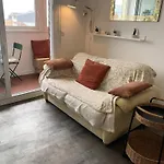Appartement Cosy A Cabourg Avec Velos, Balcon Et Parking Prive Pour 4 Pers - Fr-1-465-107