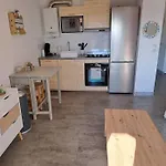 Les Terrasses De La Plage 255, T3 Bien Equipe, Wifi, Parking