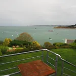 Logis Hotel De Carantec