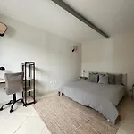 L'Atrium - Centre Ville - Grand Duplex Avec Patio & Garage