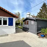 Les Alouettes, Maison Avec Studio Pour 4 Personnes Proche De La Baie.