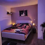 Gite Spacieux Avec Jacuzzi Sauna Billard Privatif En Couple En Famille Ou Entre Amis