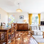Holiday Home Maison Des Groies By Interhome