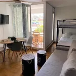 Studio 4 Personnes Avec Piscine Au Cap D Agde Au Pied Du Port Et 5 Mn A Pied De La Plage Du Mole