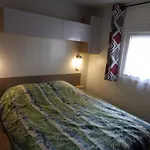 St Cyprien Mobil Home 6 Personnes Linge Inclus