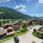 Appt Au Centre Avec 2 Chambres, Balcon, Casier A Ski Et Tout Confort Au Grand-Bornand - Fr-1-241-61