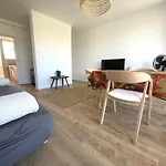 Agreable Studio A 250M De La Plage Avec Loggia, Animaux Acceptes Et Parking Privatif - Fr-1-309-75