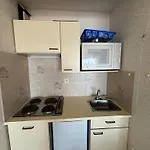 Appartement T2 Avec Balcon Et Vue Mer, 1Er Etage, Ascenseur, Tv, Cuisine Equipee - Fr-1-197-466