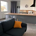 Bel Appartement A 200M De La Plage