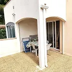 **Charmant T2 4 Pers, Terrasse Jardin, Prox. Plage, Park. Prive, Quartier Pinede** - Fr-1-607-160