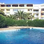 Appartement Renove Avec Clim, Parking, Piscine—Proche Commerces, Plage Et Port Au Cap D'Agde - Fr-1-749-6