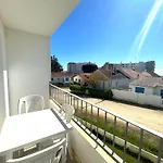 Appartement Calme A Saint-Jean-De-Monts, 150M Plage, Balcon Expose Sud/Ouest, Parking Prive - Fr-1-323-305