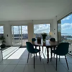 Maison Vue Mer, Port Et Ville