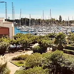 Cap D'Agde: Apt Proche Plage Et Port, Parking Prive - Fr-1-723-151