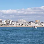 Le Fief Des Barres