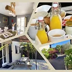 Charme & Confort- Les Cottages Du Bassin D'Arcachon- Petit-Dejeuner Sur Demande - Nuitee, Court Sejour, Semaine