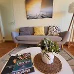 Studio Proche Plage Avec Parking Privatif Et Balcon - Fr-1-92-615