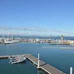 Appartement Cosy 6 Pers Avec Parking, Proche Plage Et Commerces - Le Grau Du Roi - Fr-1-250-105