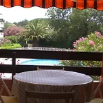 Appartement T2 Avec Piscine, Ascenseur Et Parking Prive, A 300M De La Plage - 4 Couchages, Animaux Ok - Fr-1-388-89