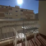 Appartement T1 Avec Balcon, Climatisation Et Parking Pres Du Parc Charles De Gaulle A Balaruc-Les-Bains - Fr-1-553-101