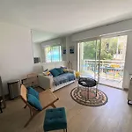 Arcachon : T2 Cabine Renove, Acces Plage, Balcon, Parking - Fr-1-420-110