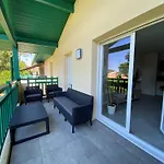 Bel Appartement Renove Proche Centre Et Plage A Vieux-Boucau - Fr-1-239-826