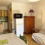 Charmant T2 Avec Clim Et Wifi, Proche Du Port A Balaruc-Les-Bains - Fr-1-553-200