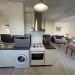T2 Cabine Renove, Animaux Admis, Parking Securise, Proche Plage Et Port - Saint-Cyprien - Fr-1-106-69