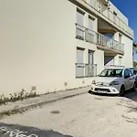 Studio Cabine Renove Avec Garage A 2 Pas De La Plage - Clim, Fibre, Animaux Ok - Fr-1-715-1