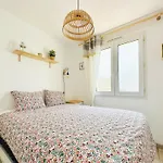 Jolie Maison Renovee Et Decoree Avec Gout A La Chaume 4 Pers