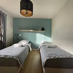 3 Chambres, Calme, Vue Imprenable, Refait A Neuf
