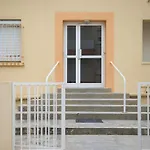 Appartement 2 Chambre, Climatisation, Plage A 50M