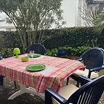 Appartement Royan Avec Terrasse En Bord De Mer - Fr-1-494-172