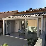 Holidayland 432 Villa T2 Mezzanine 6 Couchages Climatise Avec Veranda Et Box Internet Narbonne Plage